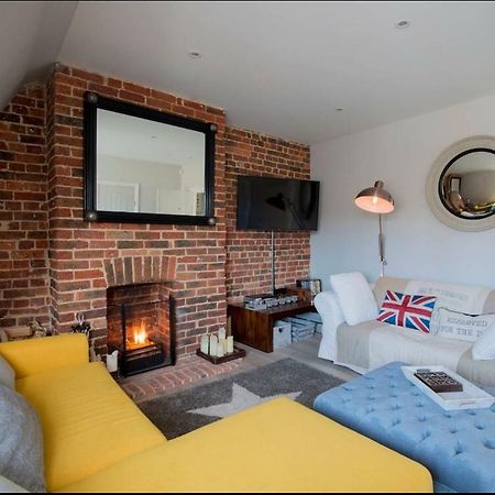 The Loft Мидхърст Екстериор снимка